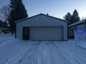 Next to snowmobile/atv trail 2! Near ski hills, X-C skiing, Lake Superior, falls