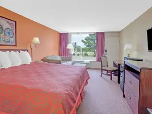 Days Inn by Wyndham Okemah