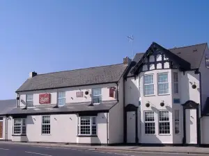 Lucarelli Inn