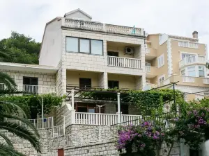 Apartments Laura Mljet