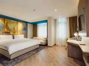 La Quinta by Wyndham Batumi