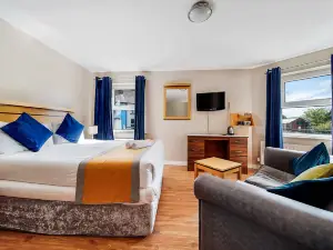 Iona Inn