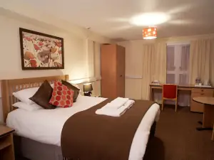 The Brae Hotel