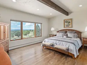 Luxury Mountain Home in Dolores! Privacy, Splendor, and Views for Miles!