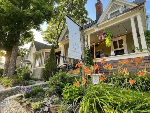 La Maison de Ville - Bed & Bistro