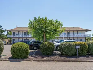 Brit Hotel Confort Manosque Cadarache