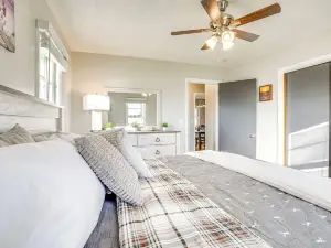 16 Mi to Buckeye Lake: Family-friendly Newark Home