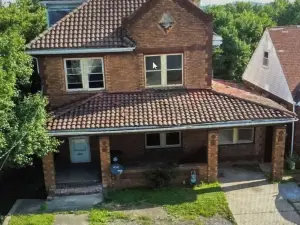 Charming Historic Steubenville 5-bedroom home