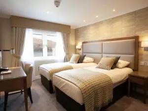 โรงแรมคลัวชัน