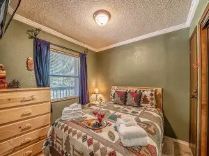Canyon Creek Lodge 218