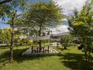 Evexia Beach Collection - A Premium Wellness Retreat