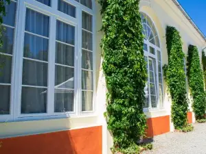 Vila Rozalia Garden Gate