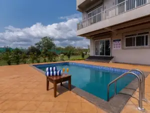 SaffronStays Midori, Kolad - private pool villa near river rafting camp
