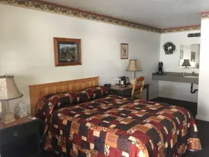 Rustic Inn Motel