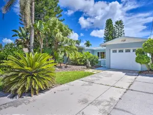 Canalfront New Port Richey Home w/ Boat Dock!