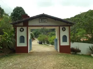 Estancia Vale Das Flores