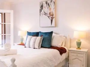 Laundry Lane Cottage