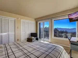 Scenic Escape - Best Views of Lake Tahoe!