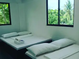 Ludy's Pension House