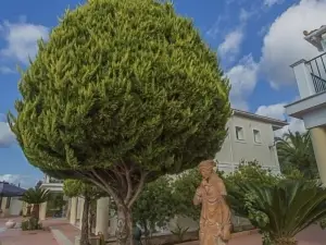 Garbis Villas & Apartments