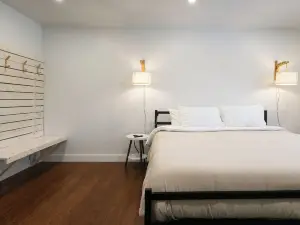 Homeport Suites & Residences