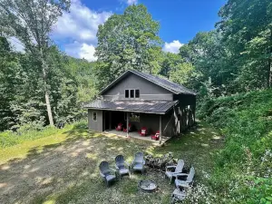 Newly Built Cabin in the Driftless Area