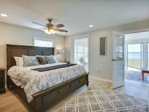 Waterfront Gloucester Cottage w/ Private Boat Dock