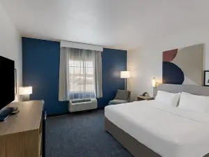 สปาร์ค บาย ฮิลตัน ทัสคัมเบีย มัสเซิล โชลส์