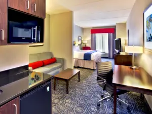 Holiday Inn Express & Suites Knoxville West - Oak Ridge
