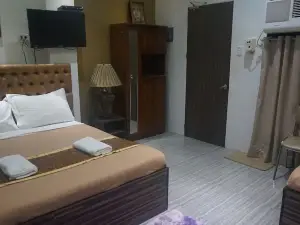 Zanrock Micro Hotel
