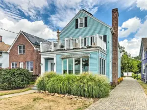 Walkable New Haven Retreat w/ Ocean Views!