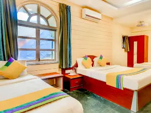 Itsy Hotels the New Hill Retreat, Near Mahabaleshwar State Transport Bus Station