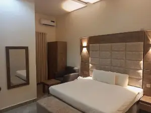 Grand Dream Hotel