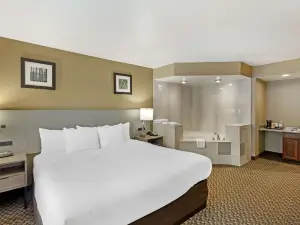 Comfort Inn & Suites Carneys Point