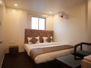 Hotel Rajmahal Palace
