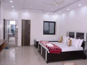 Hotel Subhadra