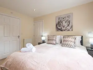 Apartment 8