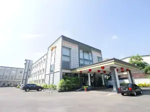 Borneo Emerald Hotel