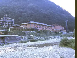 Yuttarino-Sato Inaka