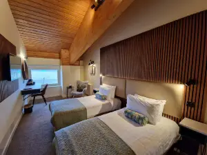 The Dorset Golf Hotel