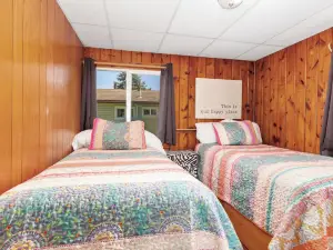 Chippewa Bluffs Resort