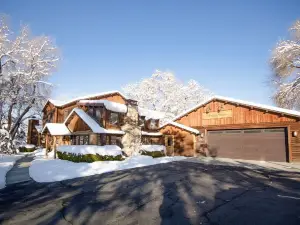 Engen Hus Bed and Breakfast