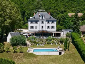 Hôtel Restaurant le Repère