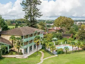 Logis Hôtels- Hôtel et Restaurant Domaine de Fompeyre