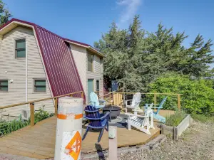 Crofton Cabin w/ Tiki Hut & Water Views!