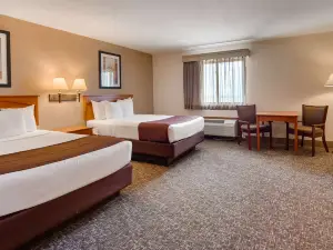 Best Western West Hills Inn