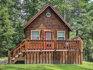 Off-The-Grid Cabin Living in Red River Gorge!