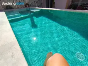 Bellazaira