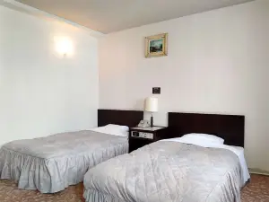 Business Inn Suwabe