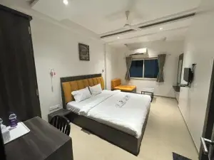Hotel Gulmohar